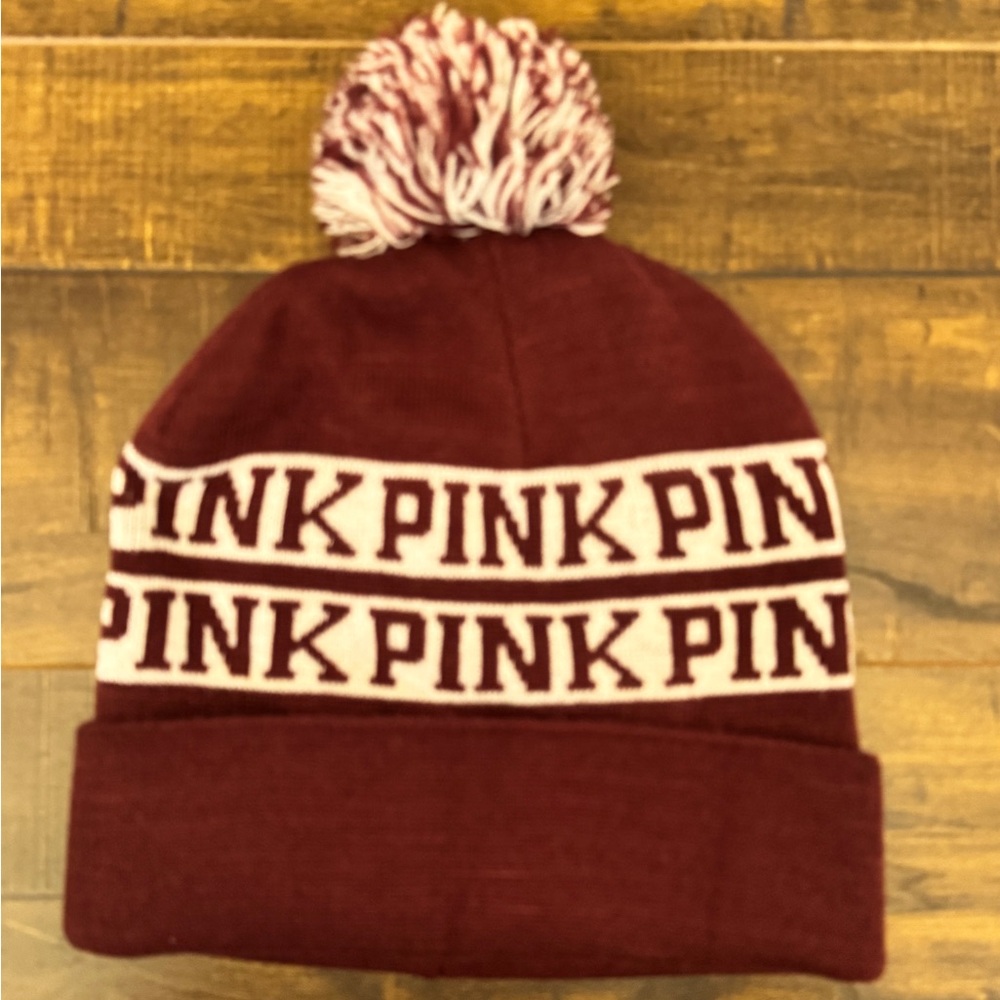“PINK Victoria's Secret” Knit Pom Beanie